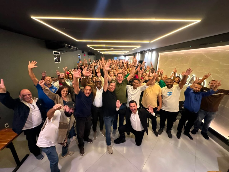 Gutemberg Fonseca reunido com lideranças e apoiadores